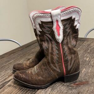 Ariat Calamity Red Ryder Retro Western Snip Toe Boots Youth 13 Brown Pink